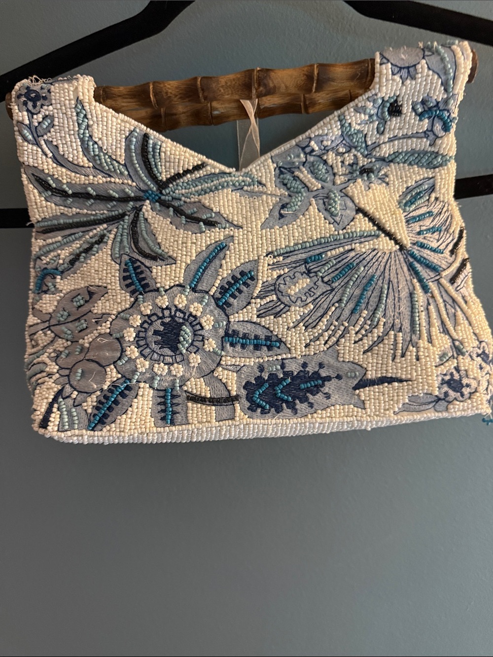 Beaded blue floral viral purse